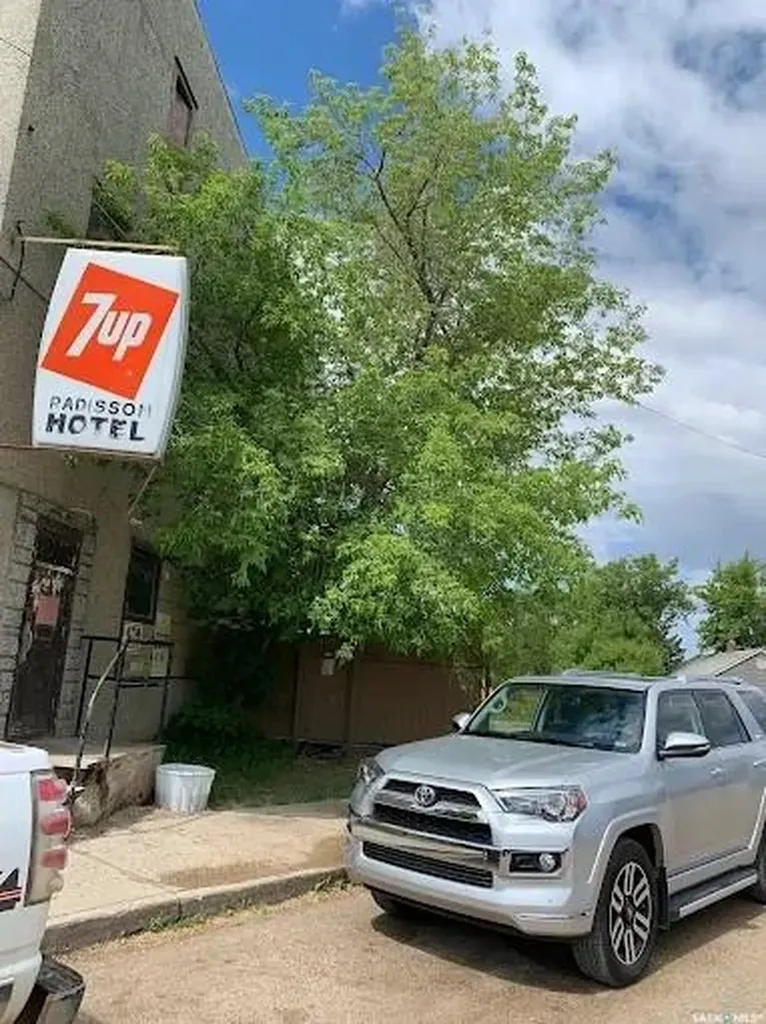300 Albert Street Radisson SK S0K 3L0