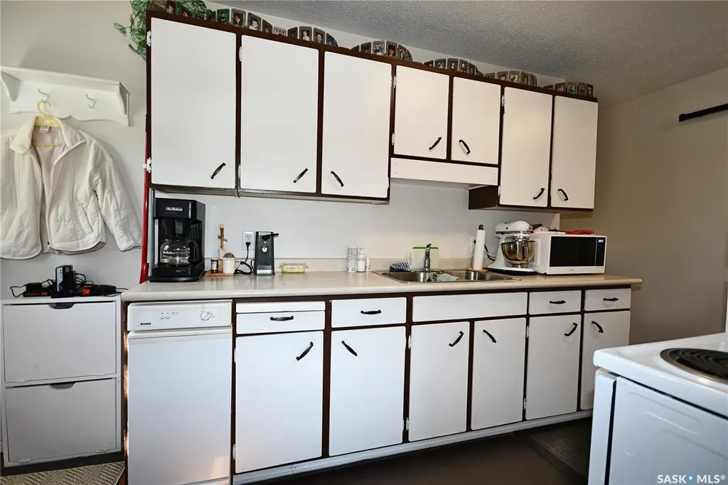 110 7th Avenue S Big River SK S0J 0E0