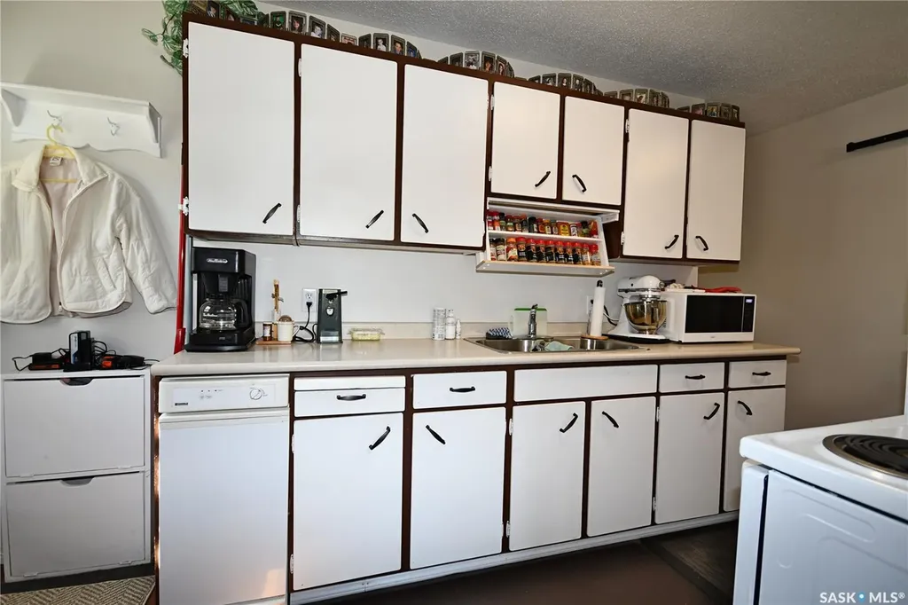 110 7th Avenue S Big River SK S0J 0E0