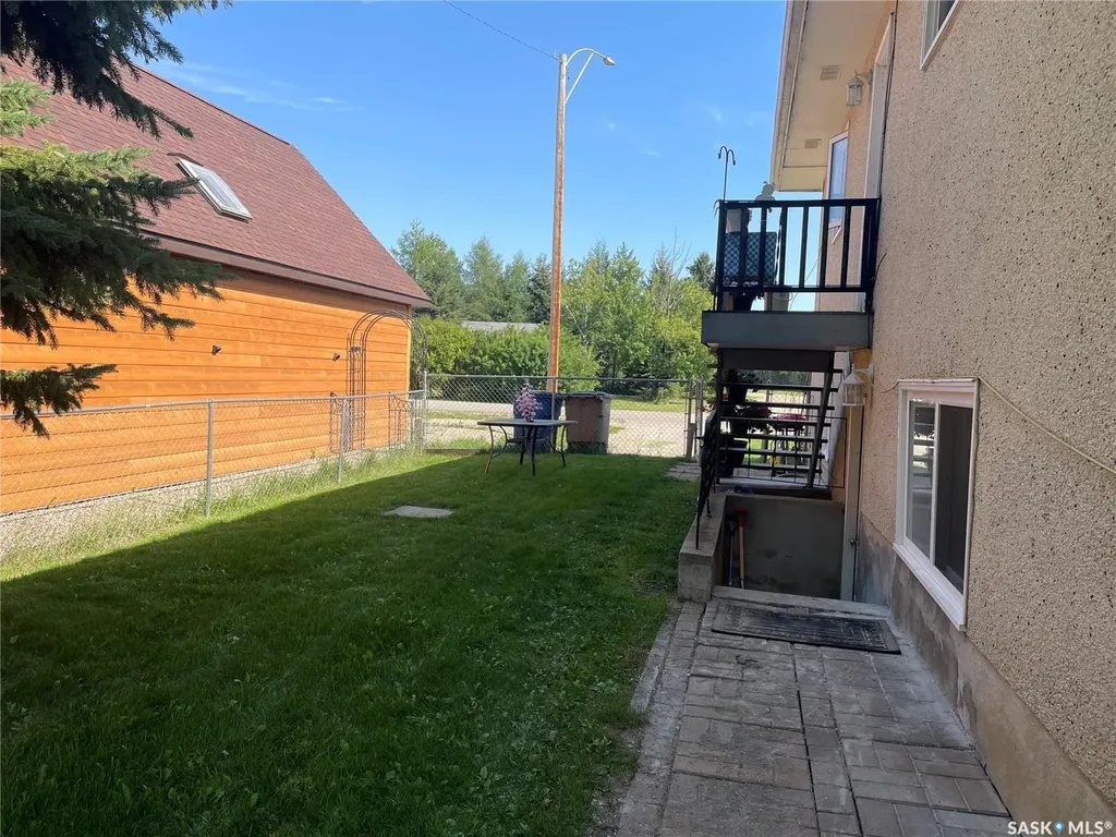 110 7th Avenue S Big River SK S0J 0E0