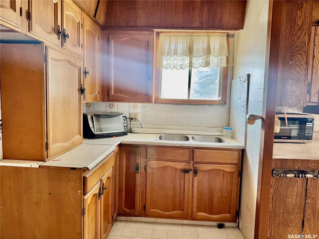 332 Norreys Street Drake SK S0K 1H0