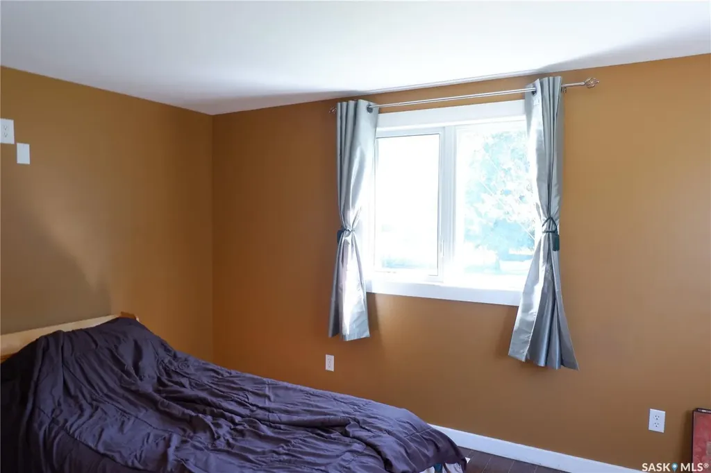 123 3rd Street W Lafleche SK S0H 2K0