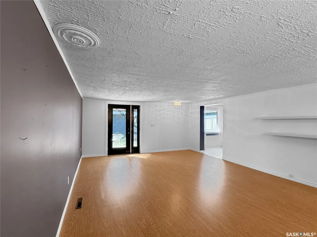 308 2nd Avenue S Leask SK S0J 1M0