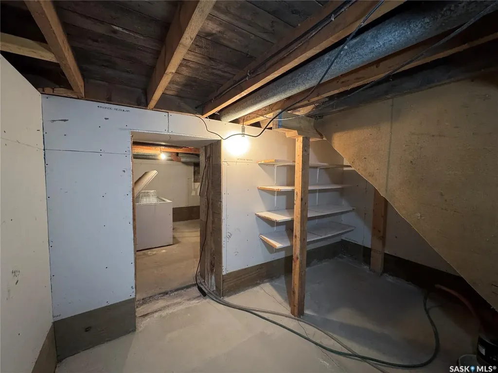 308 2nd Avenue S Leask SK S0J 1M0