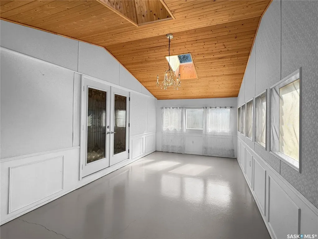 308 2nd Avenue S Leask SK S0J 1M0