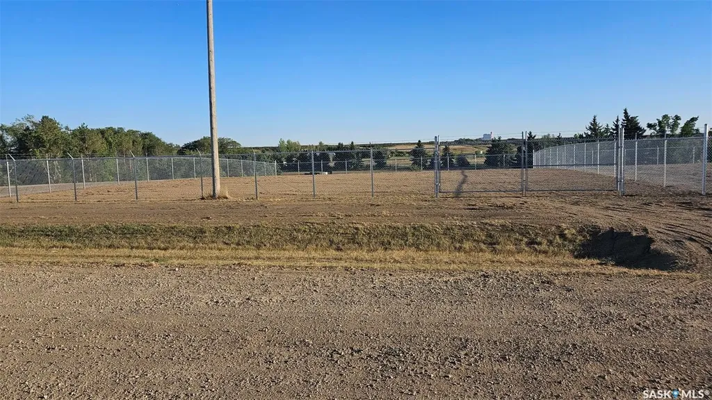 1601 Stadacona Street E Moose Jaw SK S6H 6S4