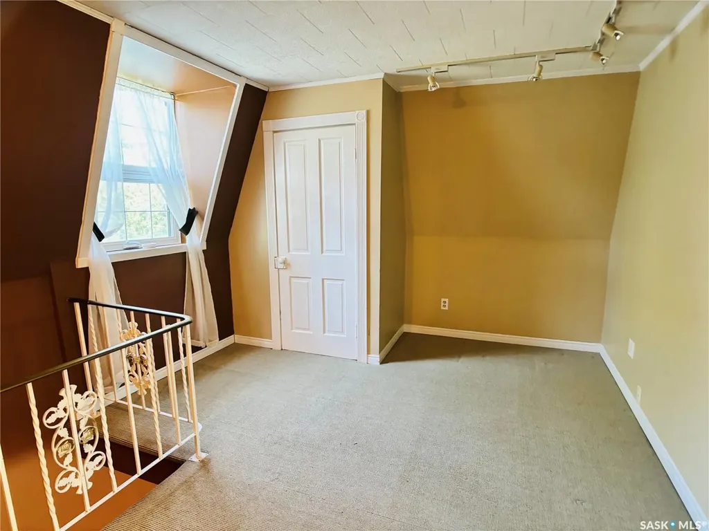 520 1st Street North Portal SK S0C 1W0