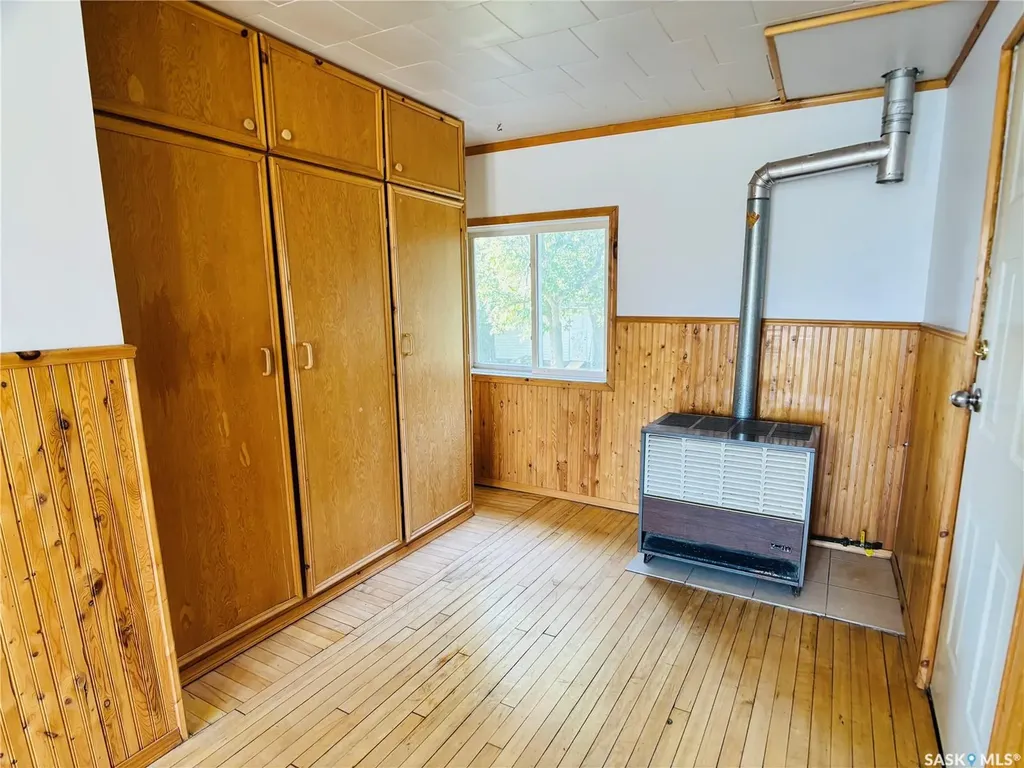520 1st Street North Portal SK S0C 1W0