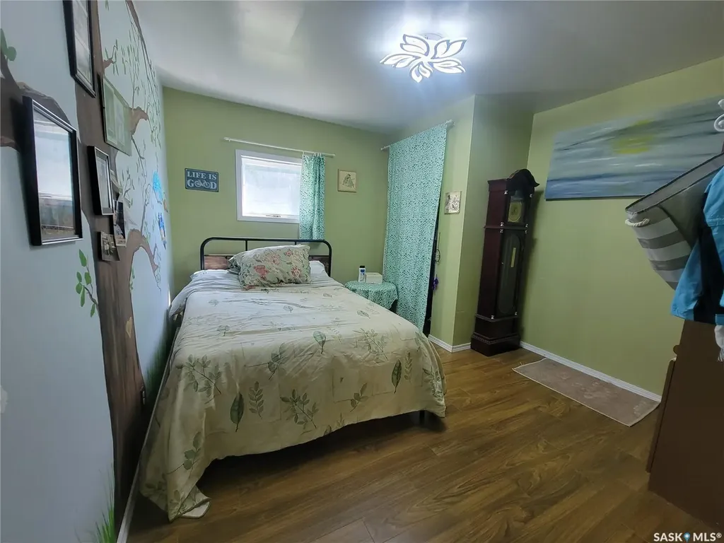 421 4th Street Denzil SK S0L 2S0