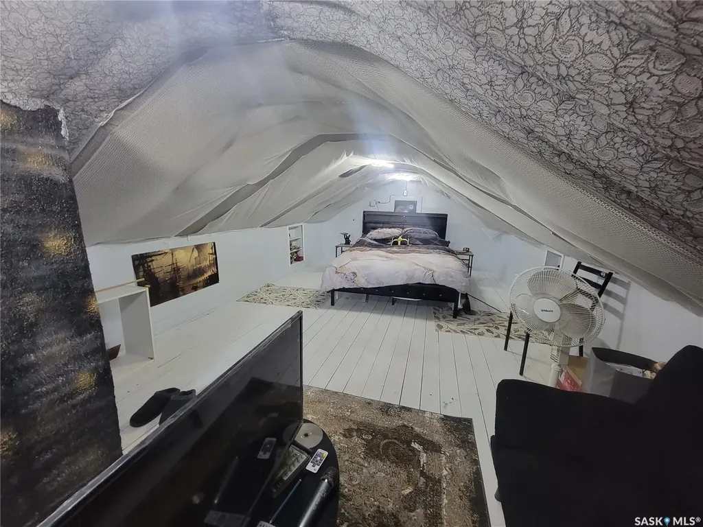 421 4th Street Denzil SK S0L 2S0