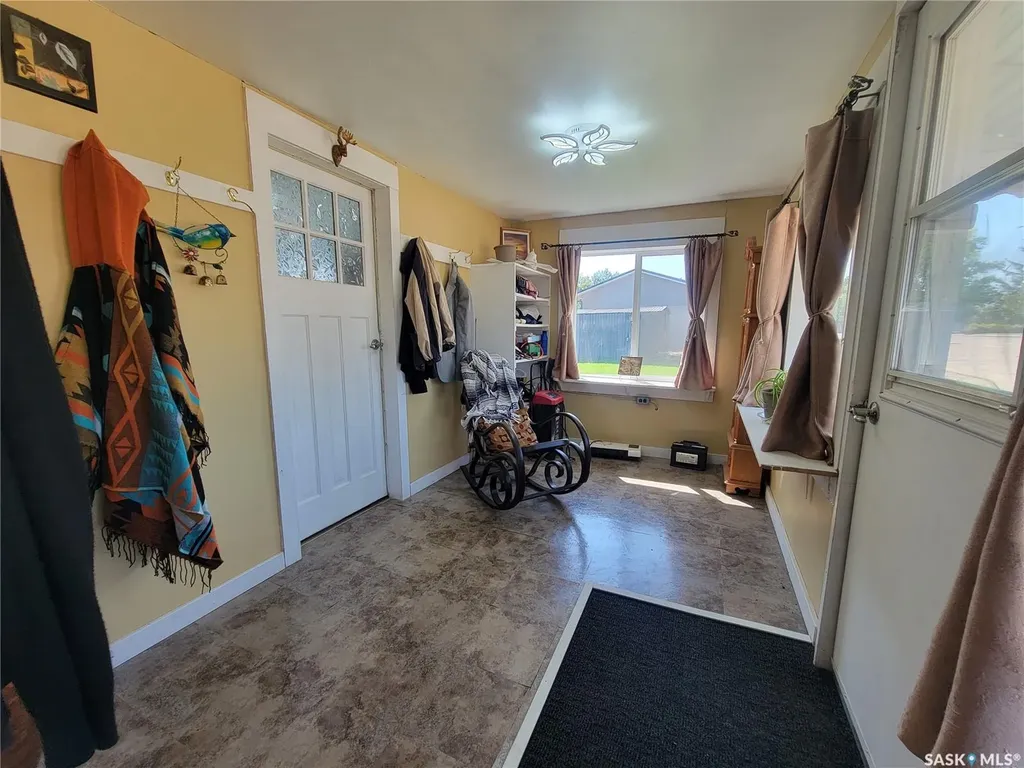 421 4th Street Denzil SK S0L 2S0