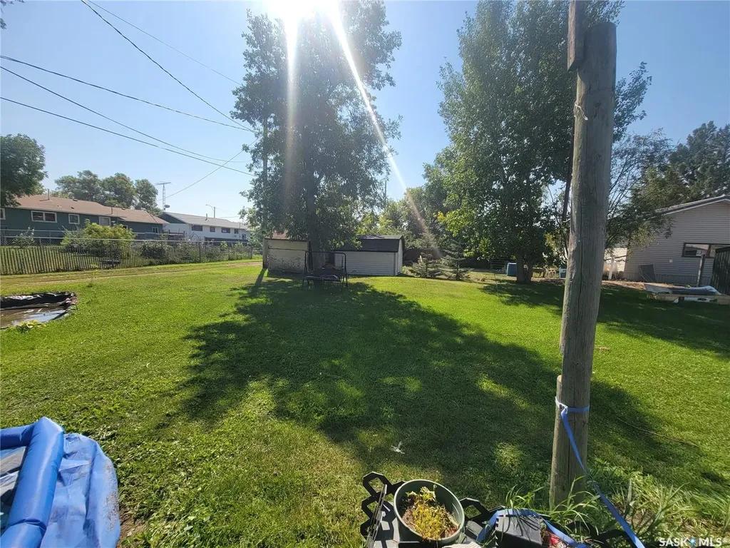 421 4th Street Denzil SK S0L 2S0