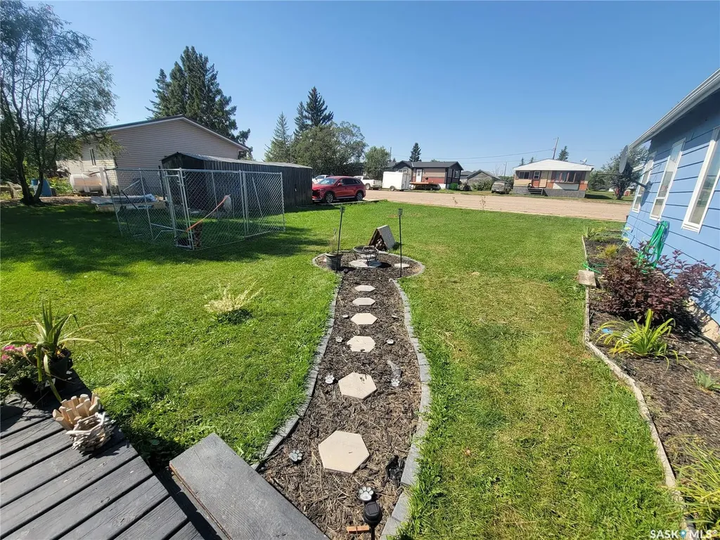 421 4th Street Denzil SK S0L 2S0