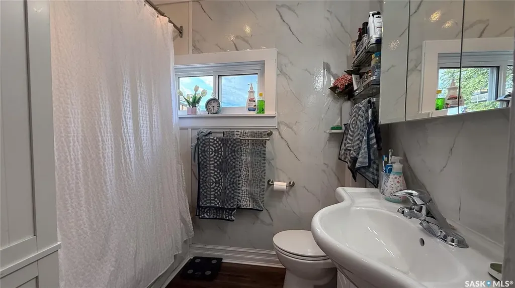 1832 101st Street North Battleford SK S9A 1B1