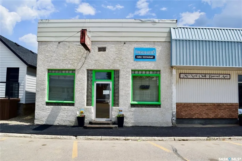 18 Broadway Street Redvers SK S0C 2H0