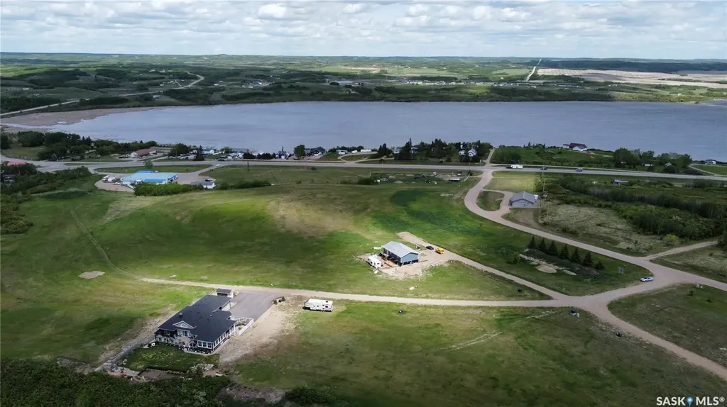 Lot 24 Kingsway Drive Cochin SK S0M 0L0
