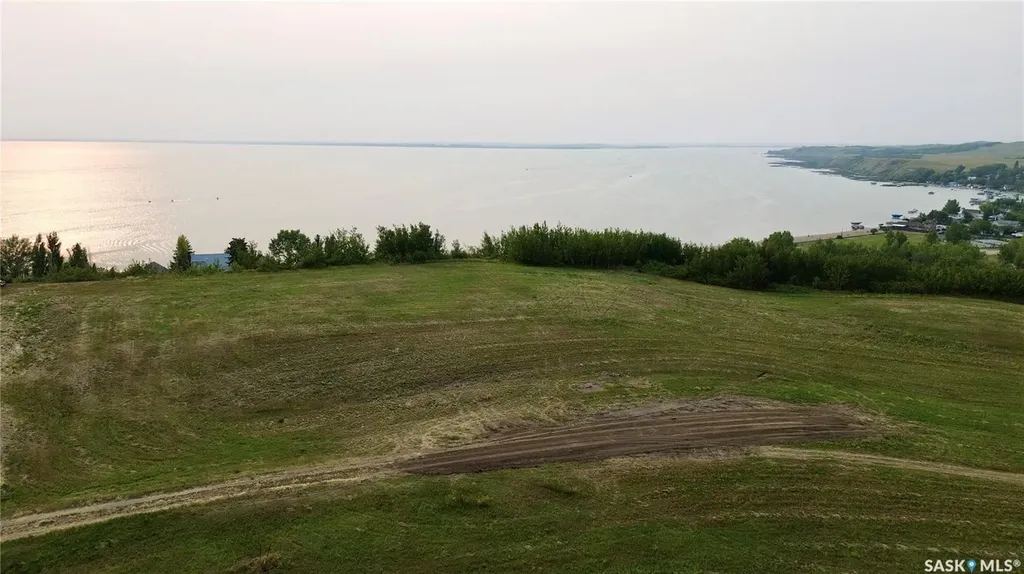 Lot 17 Thomas Drive Cochin SK S0M 0L0