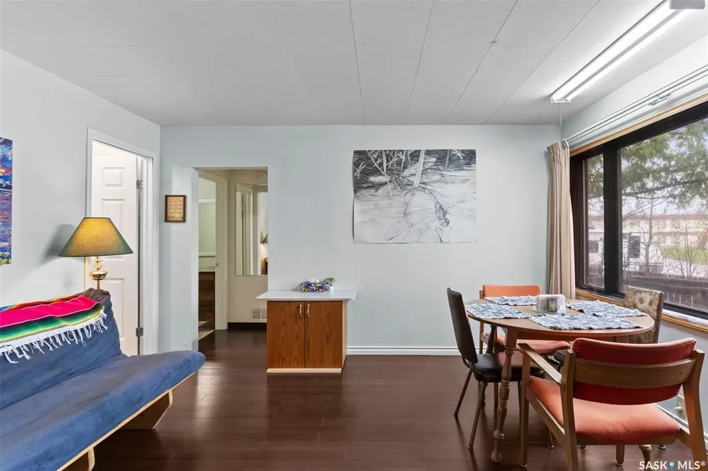 202-206 Elizabeth Avenue Manitou Beach SK S0K 4T1