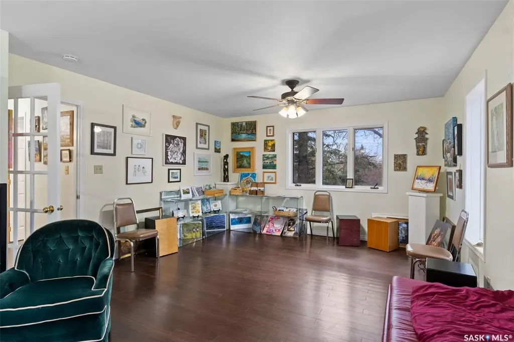 202-206 Elizabeth Avenue Manitou Beach SK S0K 4T1