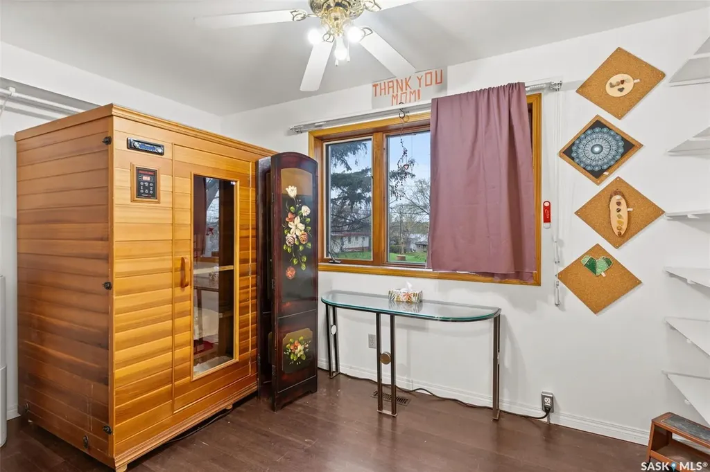 202-206 Elizabeth Avenue Manitou Beach SK S0K 4T1