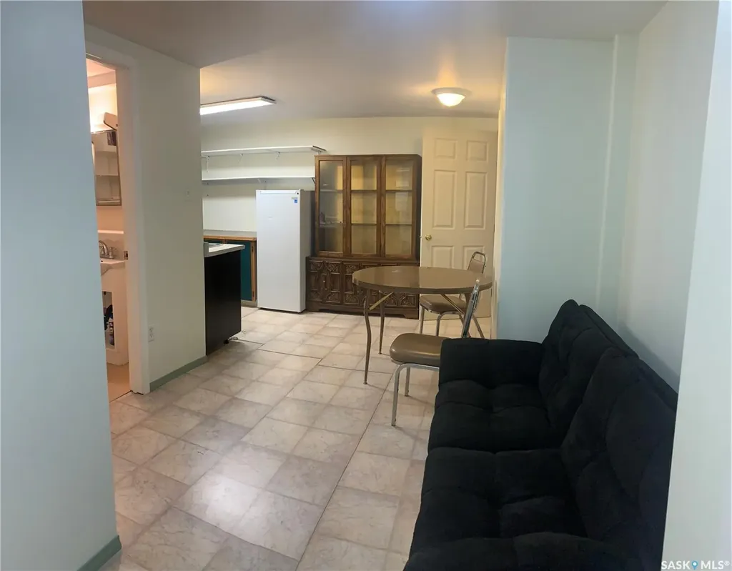 202-206 Elizabeth Avenue Manitou Beach SK S0K 4T1