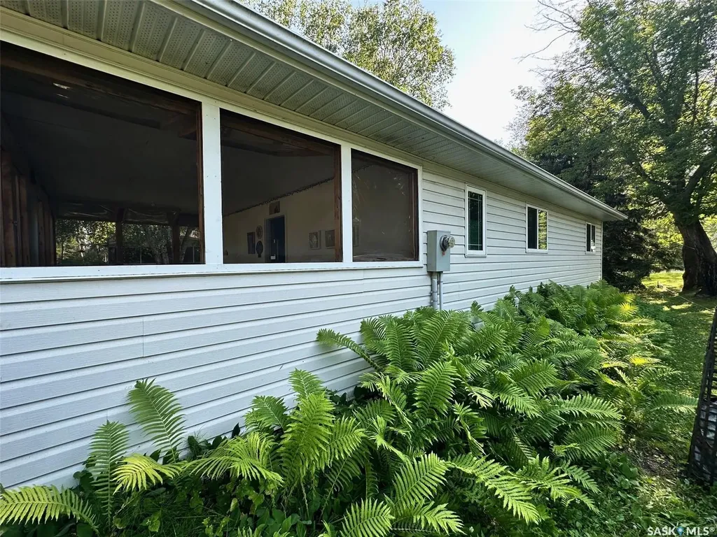24 Ruby Crescent Hudson Bay SK S0E 0E0
