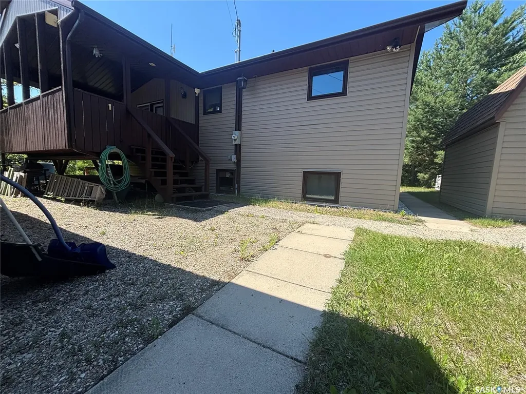 504 Mistusinne Crescent Mistusinne SK S0H 1J0