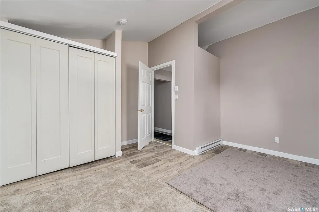 1317 Connaught Avenue Moose Jaw SK S6H 4B9