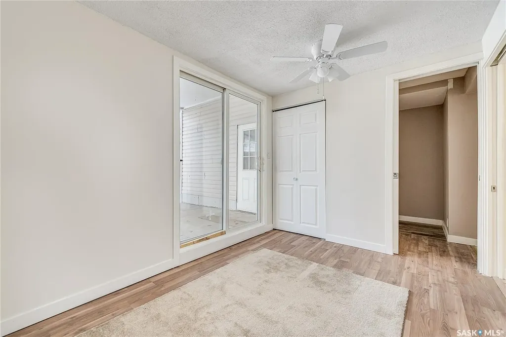 1317 Connaught Avenue Moose Jaw SK S6H 4B9