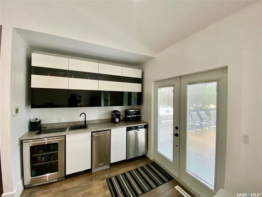 837 Prospect Avenue Oxbow SK S0C 2B0