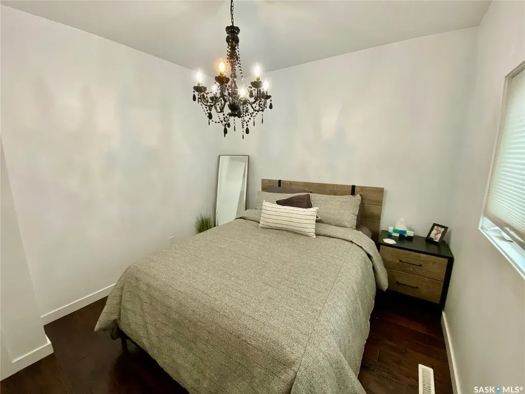 837 Prospect Avenue Oxbow SK S0C 2B0