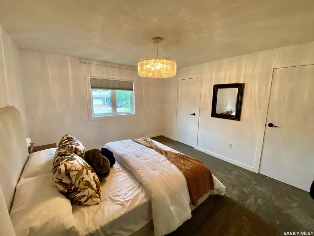 837 Prospect Avenue Oxbow SK S0C 2B0