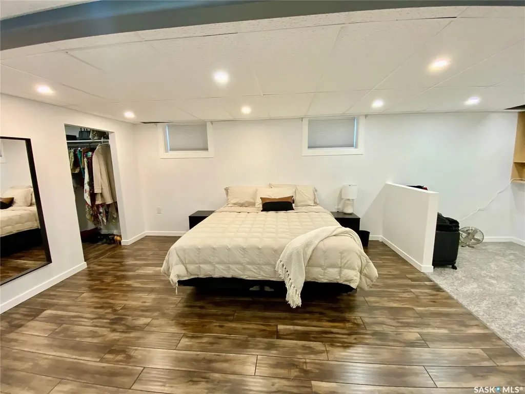 837 Prospect Avenue Oxbow SK S0C 2B0