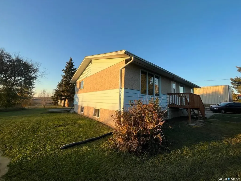 415 1st Avenue Turtleford SK S0M 2Y0