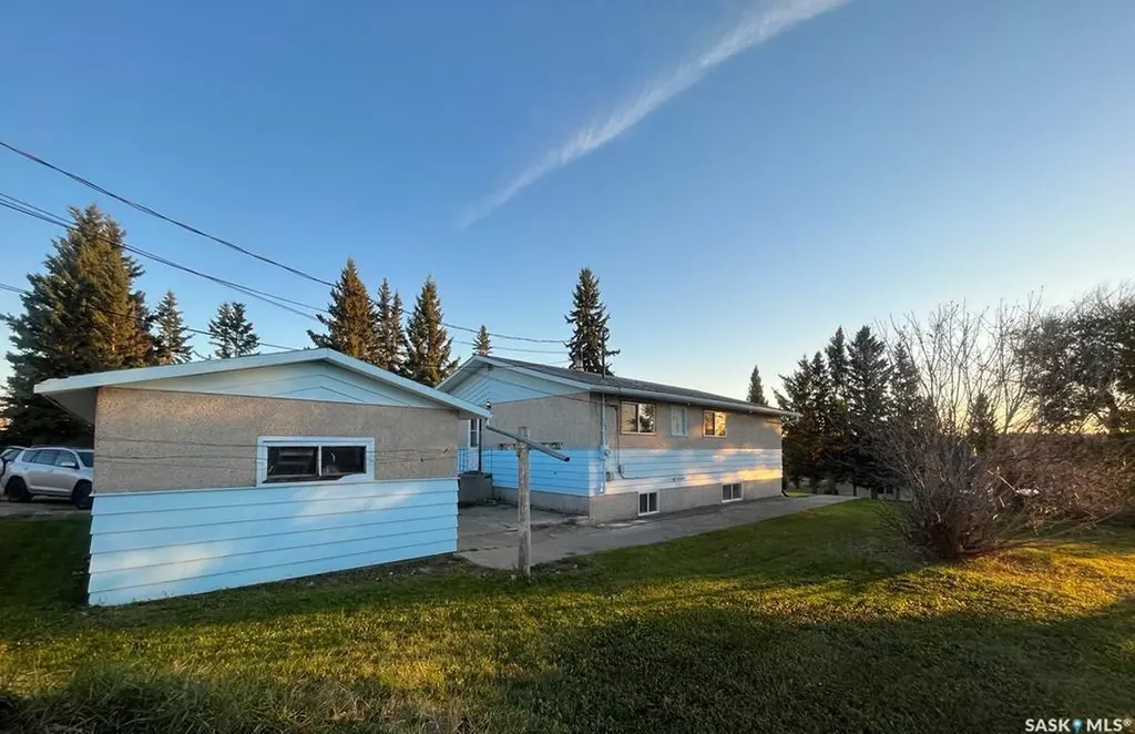 415 1st Avenue Turtleford SK S0M 2Y0
