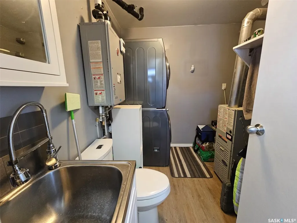 316 Clare Street Arcola SK S0C 0G0