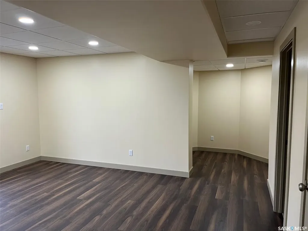 4 Neis Access Road Lakeland Rm No. 521 SK S0J 0N0