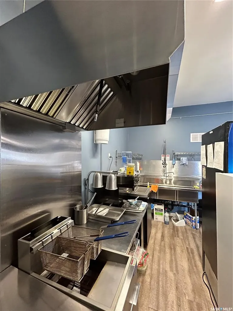 1006 7th Street Rosthern SK S0K 3R0