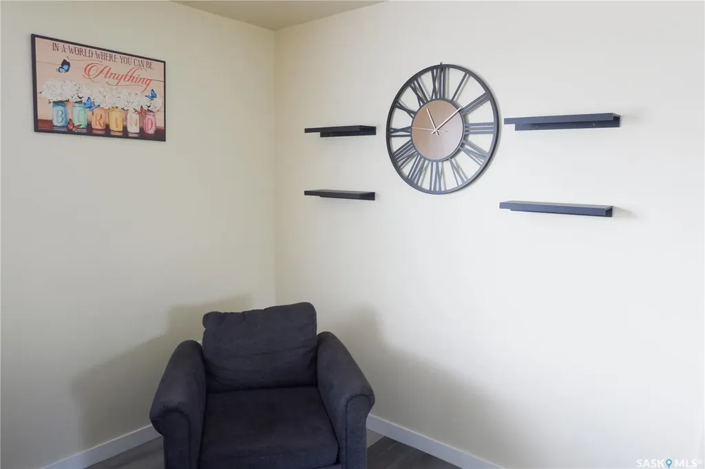 215 Kerry Street Limerick SK S0H 2P0
