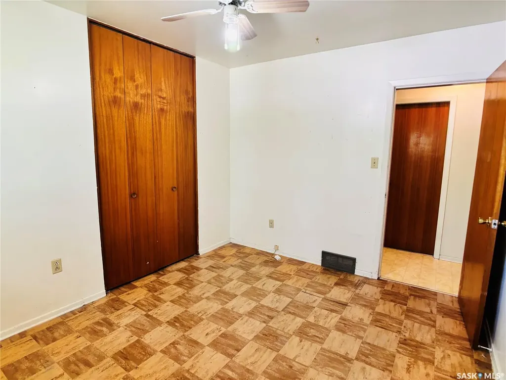 111 Stephens Street Gainsborough SK S0C 0Z0