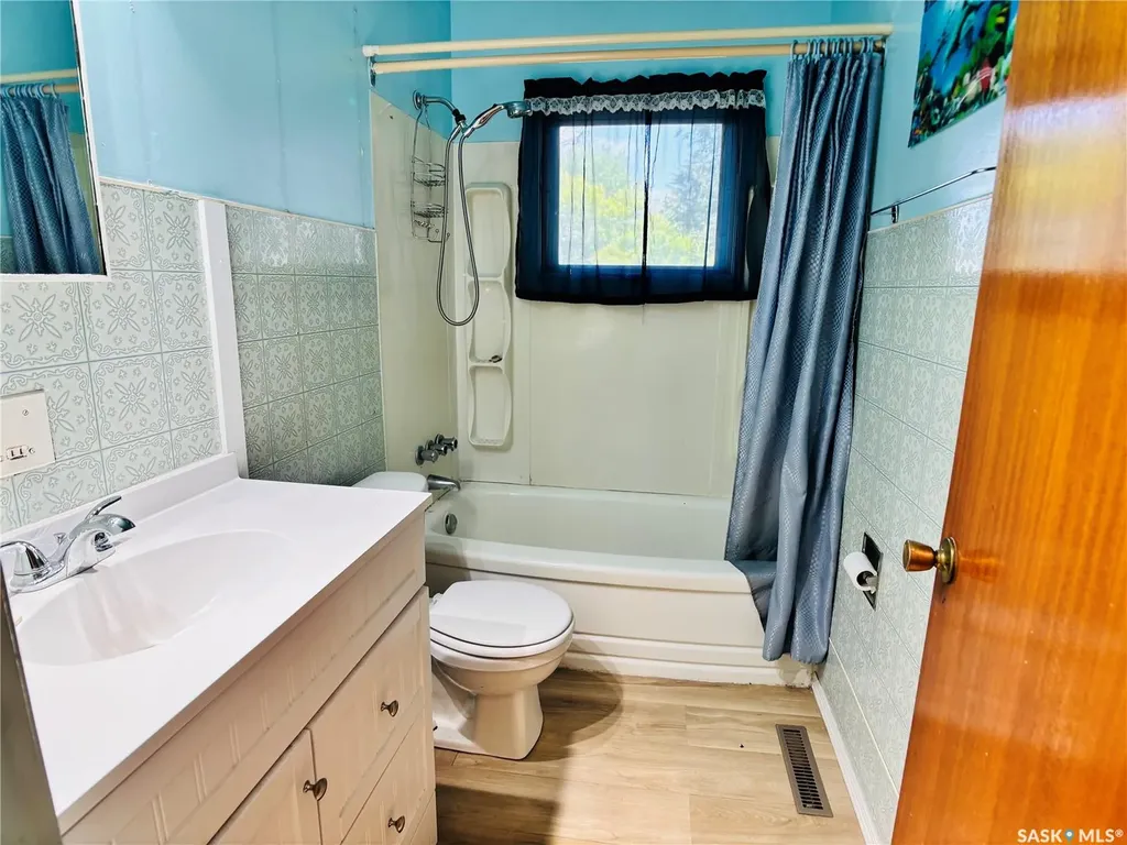 111 Stephens Street Gainsborough SK S0C 0Z0