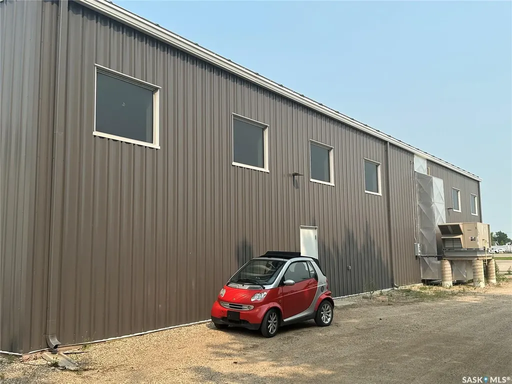 464 Broadway Street E Yorkton SK S3N 2K3