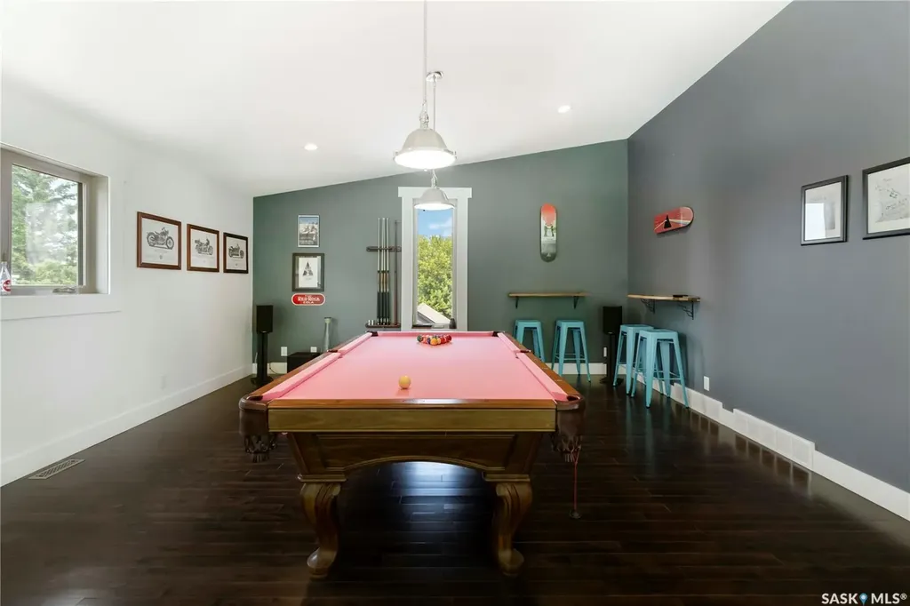 314 Fifth Avenue E Watrous SK S0K 4T0
