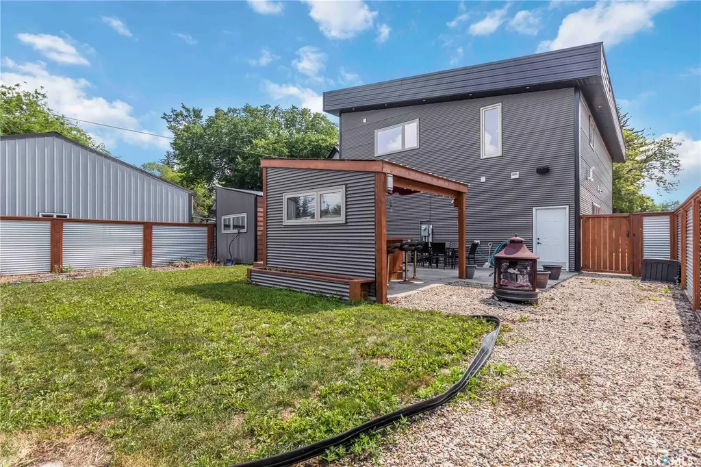 314 Fifth Avenue E Watrous SK S0K 4T0