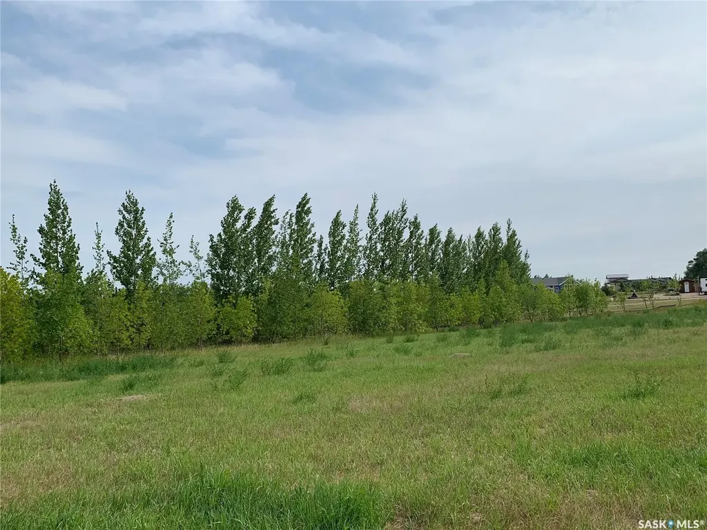 10 Lucien Lakeshore Drive Three Lakes Rm No. 400 SK S0K 2X0