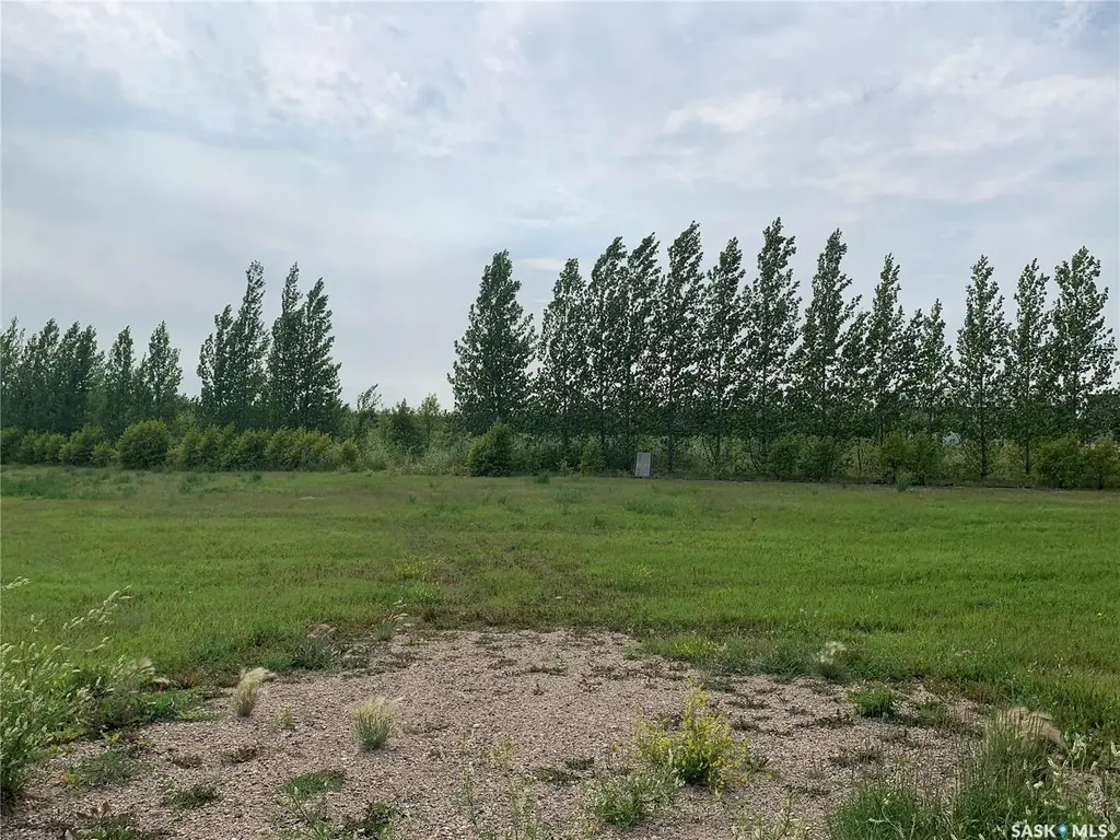10 Lucien Lakeshore Drive Three Lakes Rm No. 400 SK S0K 2X0