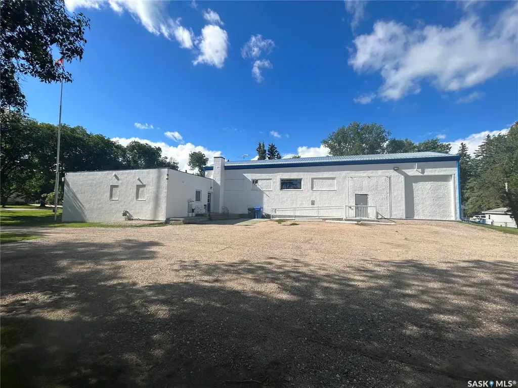 713 Stella Street Grenfell SK S0G 2B0