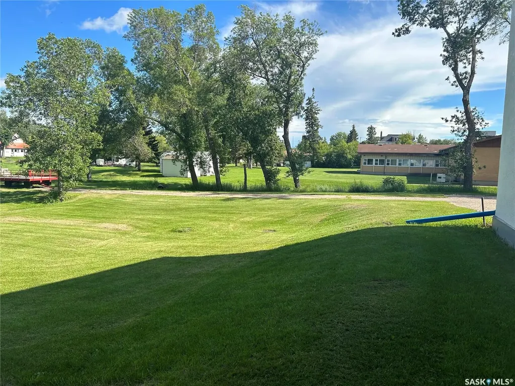 713 Stella Street Grenfell SK S0G 2B0