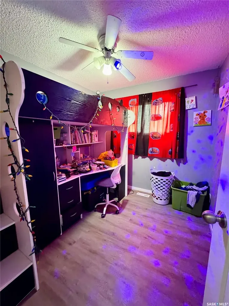 130 Donaldson Street Prince Albert SK S6V 5Y8