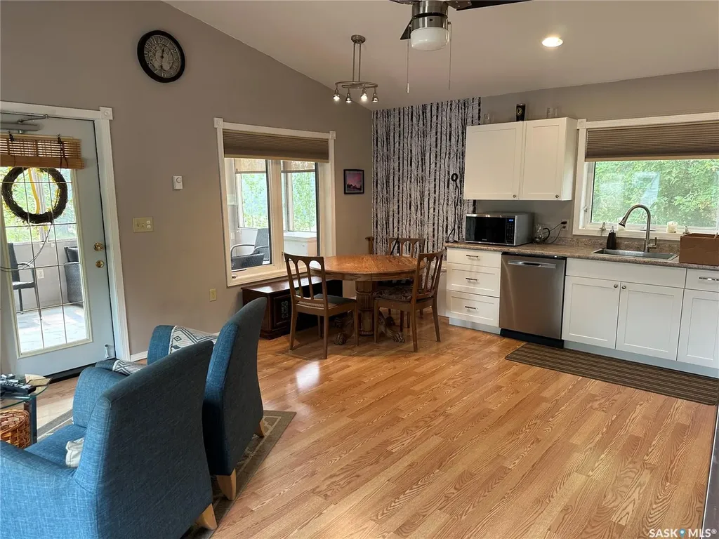 112 3rd Avenue S Big River SK S0J 0E0